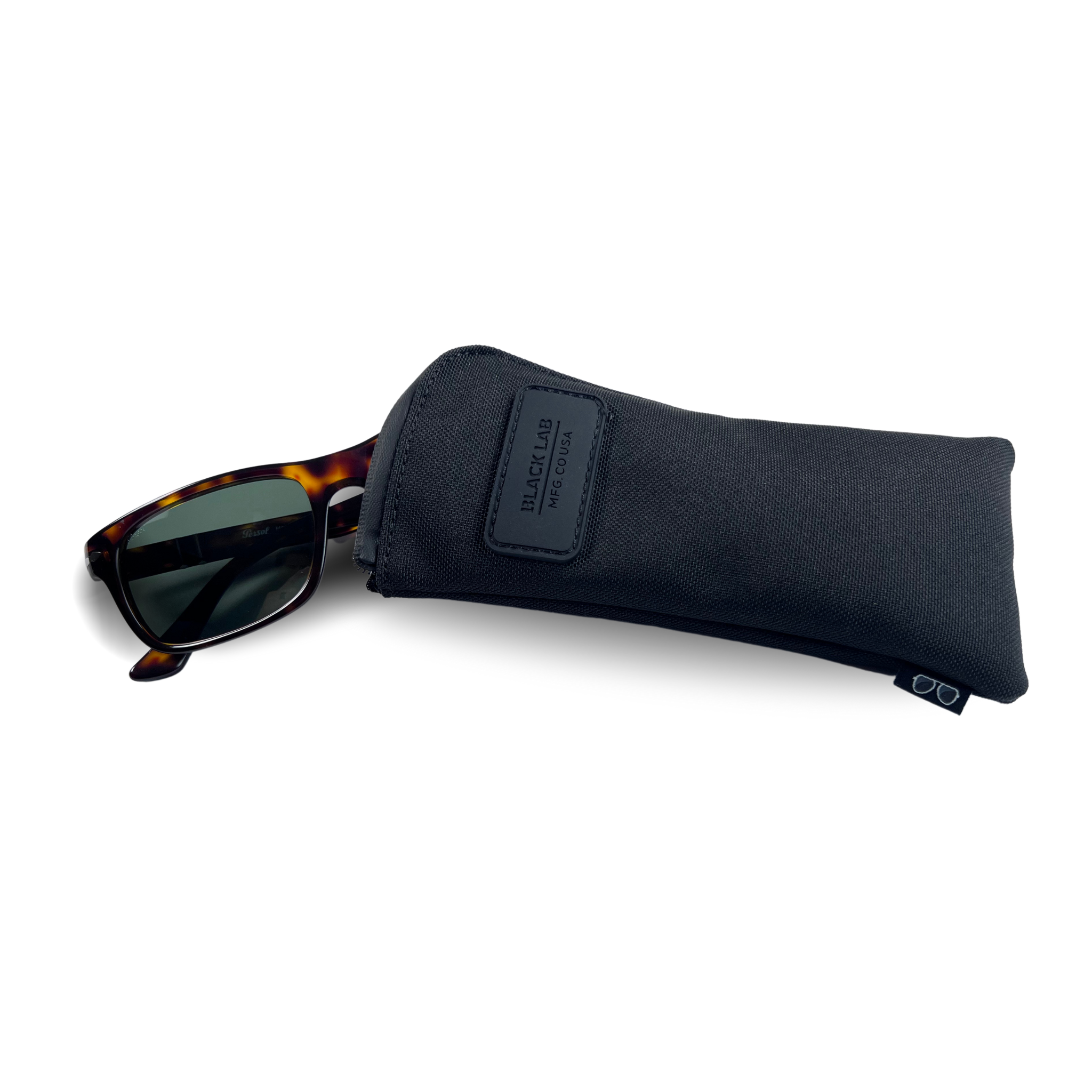 StayFresh anti-odor antibacterial sunglasses case with sunglasses