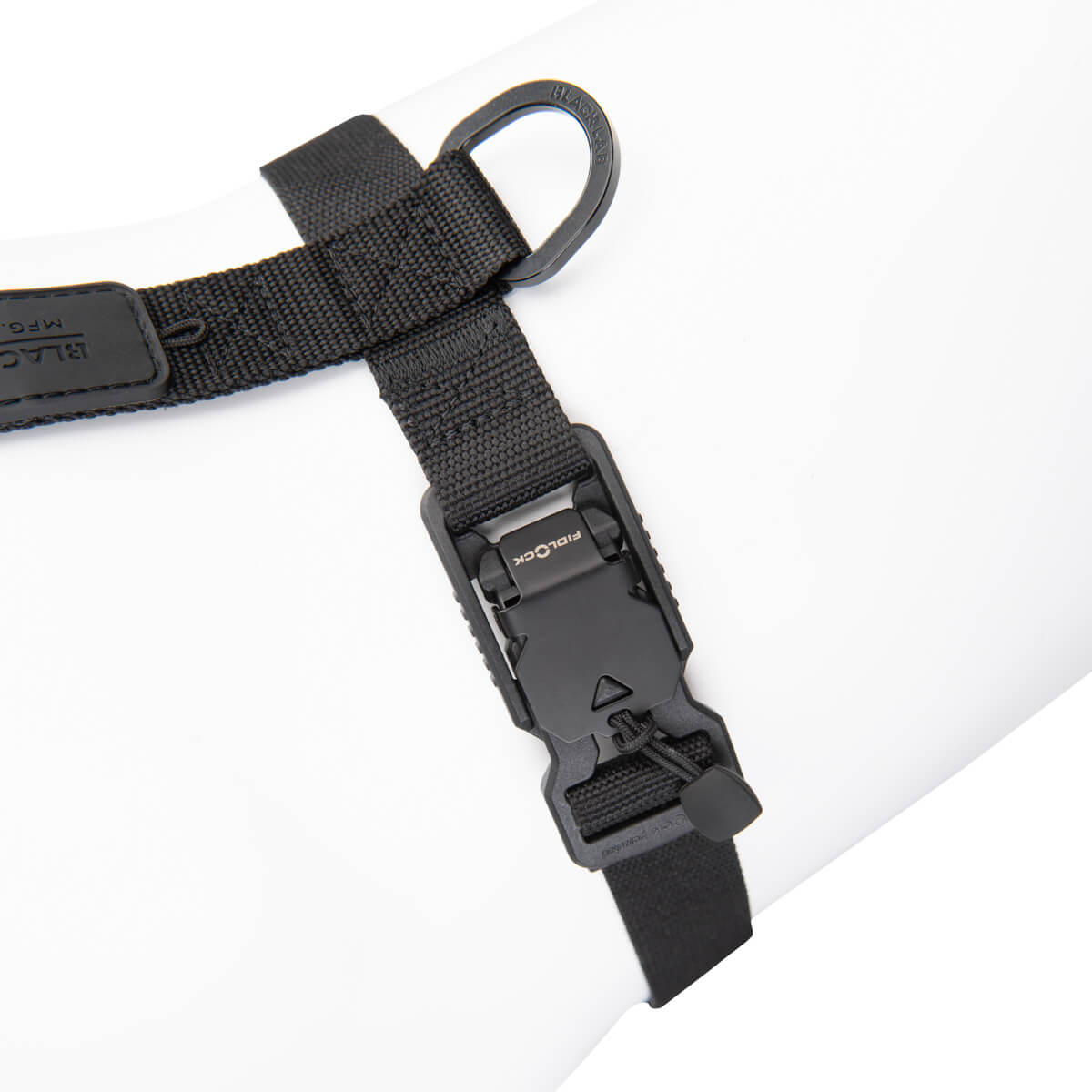 Black Lab Brands Magnetic Ultralight Dog Harness Fidlock buckle