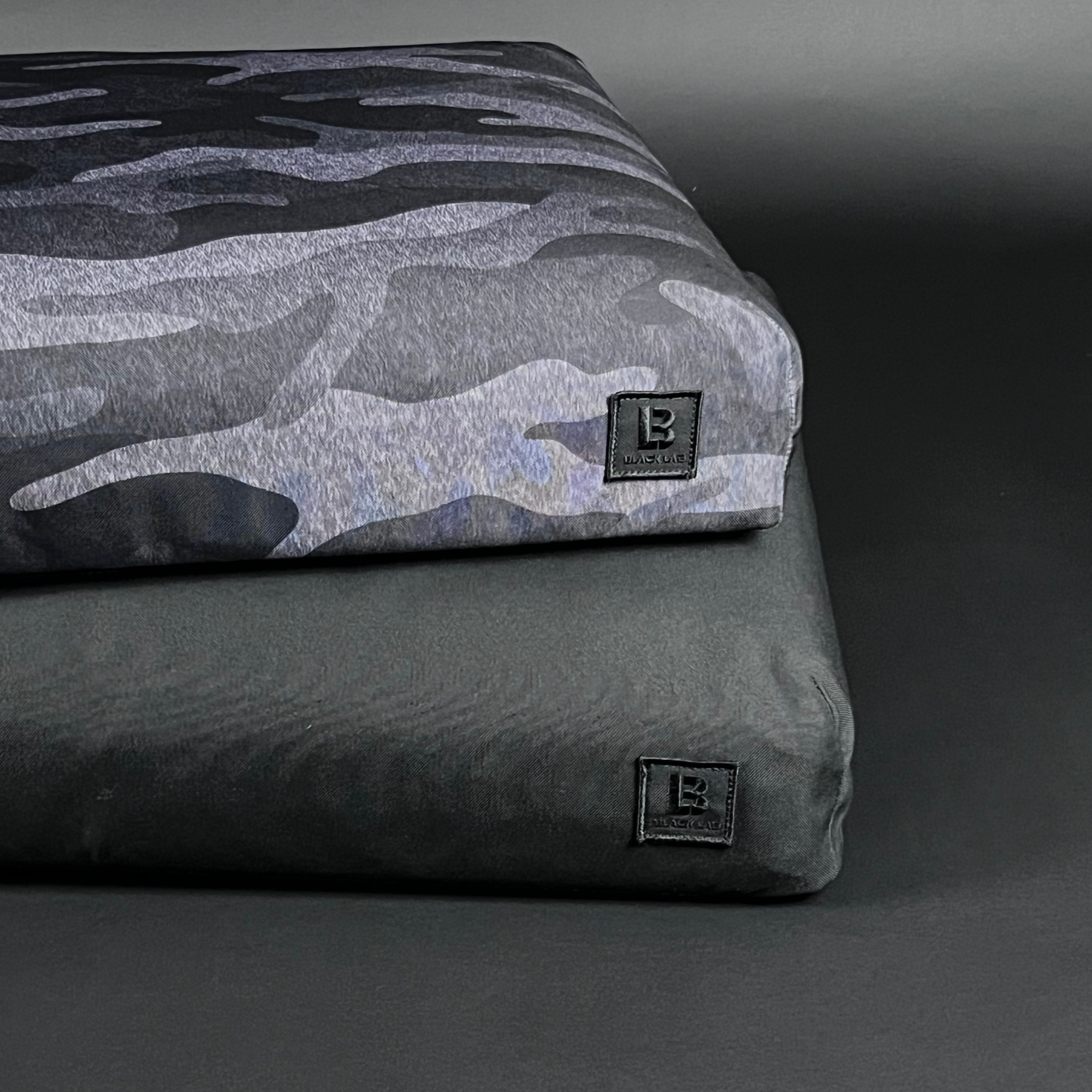 Black Lab Beast Beds Black and Camo